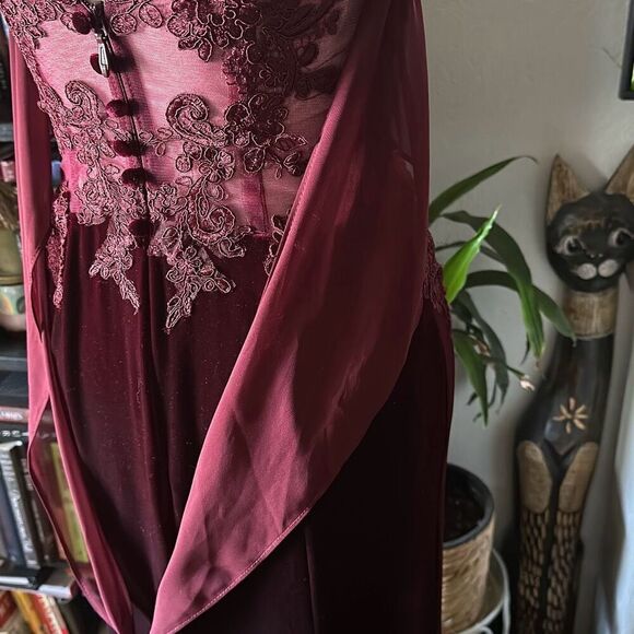 Azazie Size 2 Burgundy formal Gown Velvet lace formal dress bridesmaid prom - Picture 10 of 11
